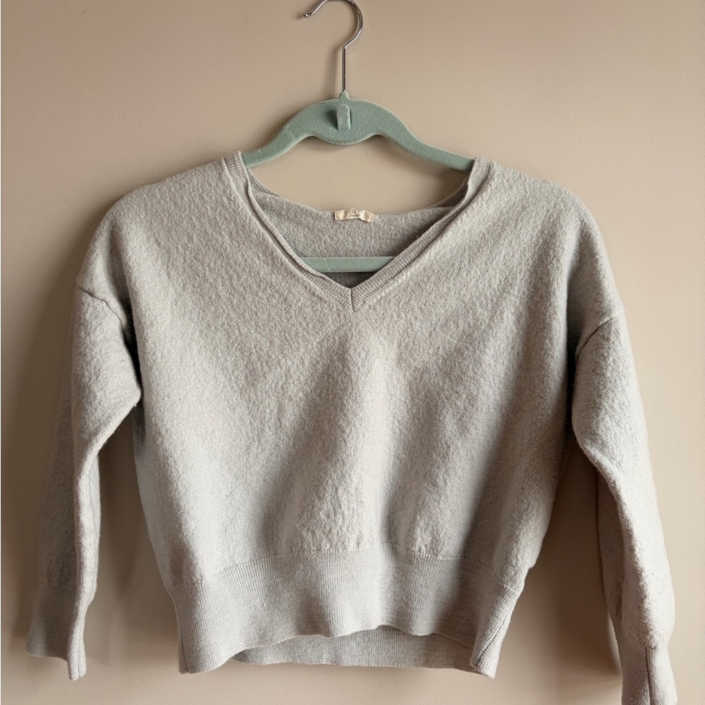 NAIF Light Gray V-Neck Sweater